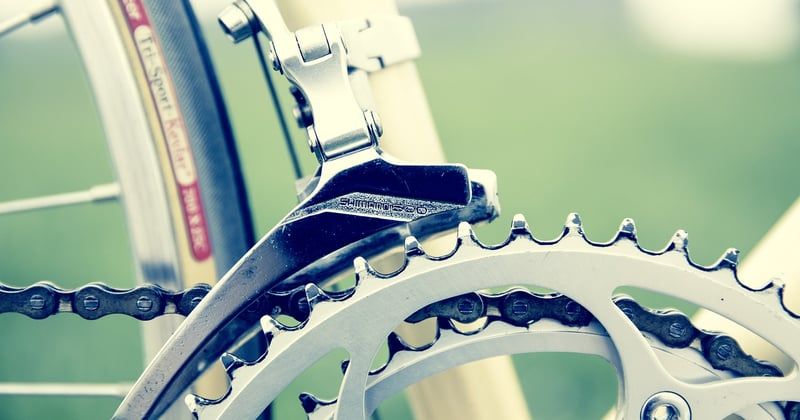 Comment choisir la bonne taille de pignons pour un gain de vitesse